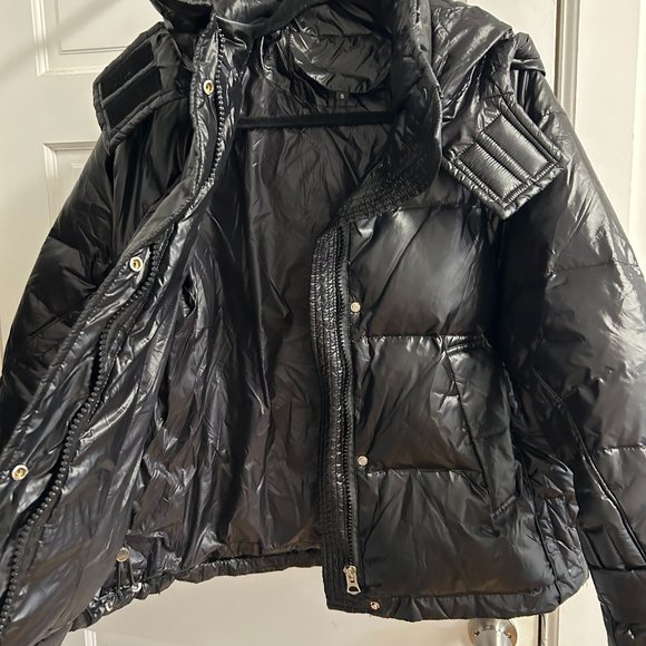 Shiny Black Puffer with Hood - Picture 3 of 12